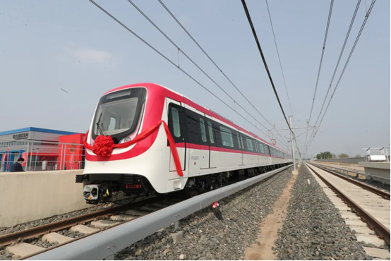 The First Train of Shaoxing Line 1 Delivered at Hebei Workshop